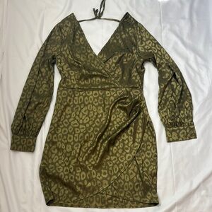 SHEIN Green and Black Wrap Dress with Bishop Sleeves